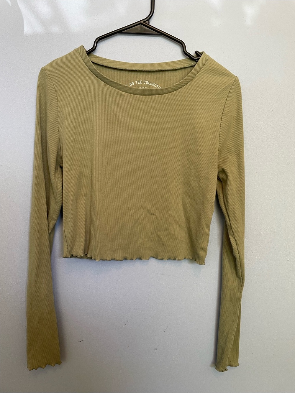 Aeropostale Olive Green Long Sleeve Crop Top